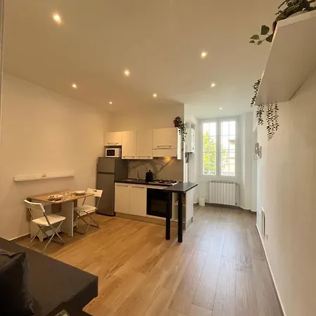 Sunny Apartament Mediolan